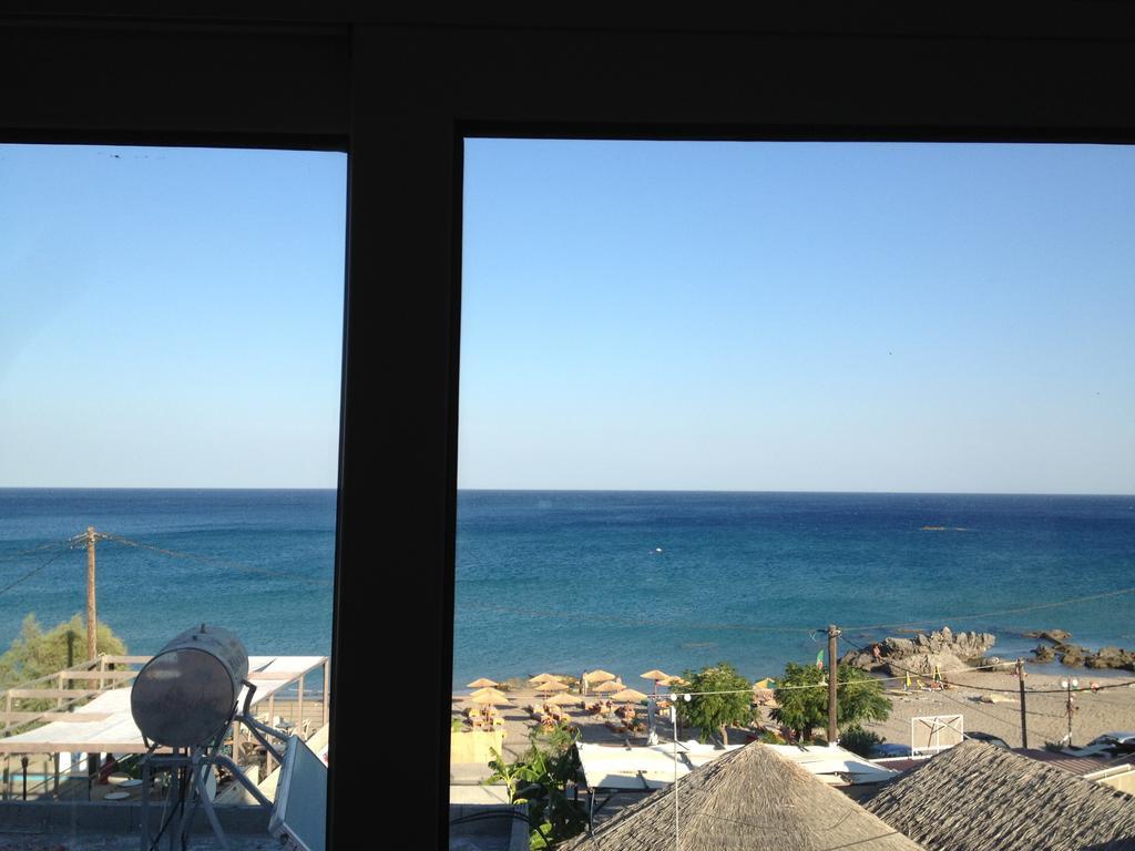 Saint Konstantin Beach Apartments Stegna Номер фото