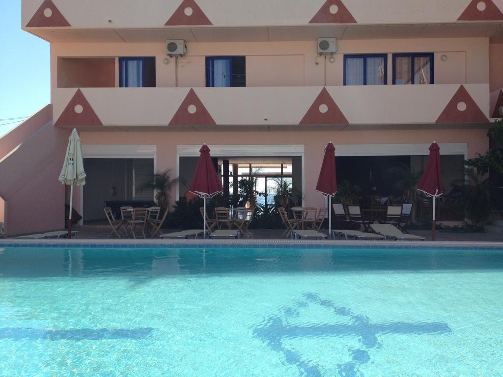 Saint Konstantin Beach Apartments Stegna Экстерьер фото