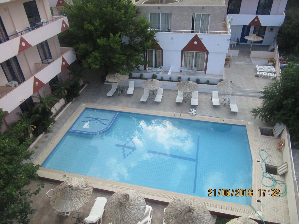 Saint Konstantin Beach Apartments Stegna Экстерьер фото