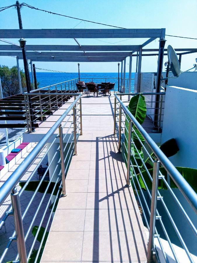 Saint Konstantin Beach Apartments Stegna Экстерьер фото
