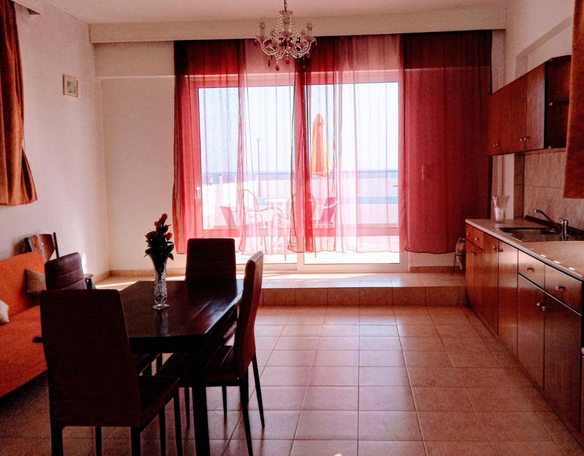 Saint Konstantin Beach Apartments Stegna Экстерьер фото
